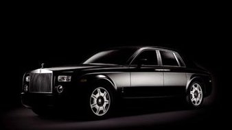 Photo-rolls-royce-phantom-black-edition-dark-attitude Karl Lagerfeld